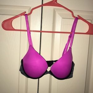 Victoria’s Secret Pink Push up Bra 32A